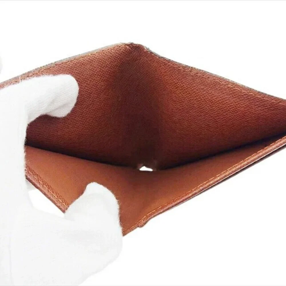 LOUIS VUITTON Bi -fold wallet USED